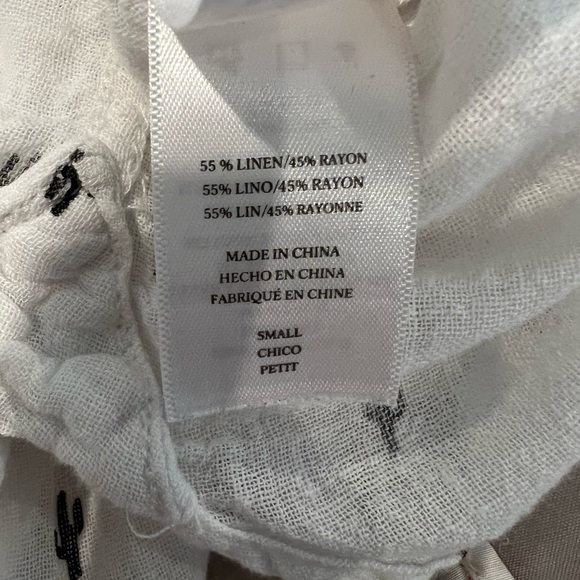 Rails Linen Blend Gauze Top Crinkle Fabric Button Front Novelty Cactus Print S - Picture 10 of 10